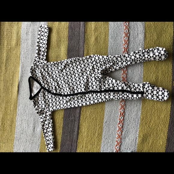 Petunia Pickle Bottom - Picture 4 of 4